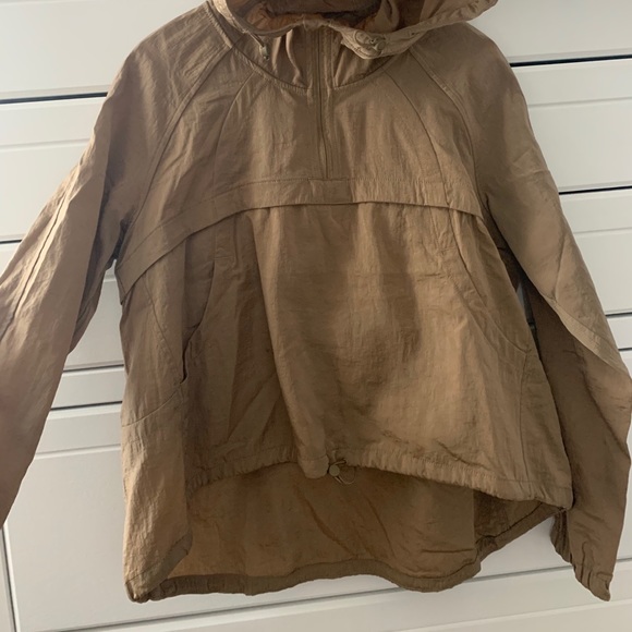 Seek vista lululemon pull over - Picture 3 of 5